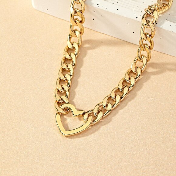 Yellow Gold Women's Fashion Heart Decor Choker - Picture 2 of 4